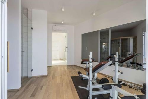 Luxury Villa Adonis Split With Private Pool, Jacuzzi, Sauna And Gym