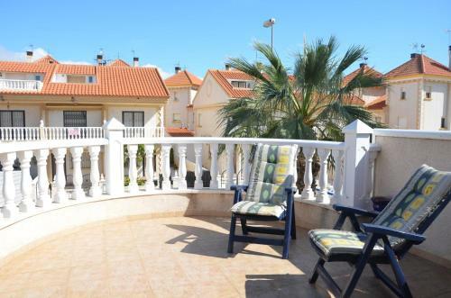 Villa En Torre de La Horadada A 240m de La Playa