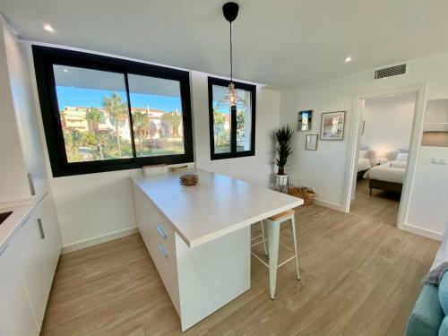Apartamento Tarifa Cozy House - Modern, Pool, Parking, Wifi,