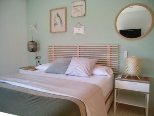 Apartamento �tico Con Piscina Y Barbacoa