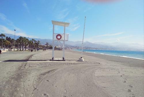Apartamento �tico Con Piscina Y Barbacoa