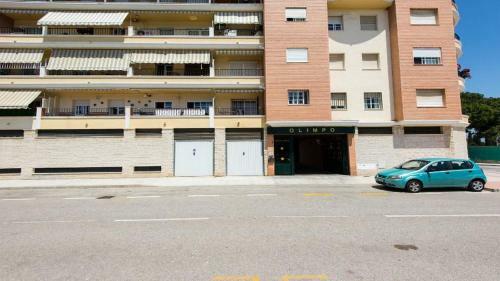 Apartamento �tico Con Piscina Y Barbacoa