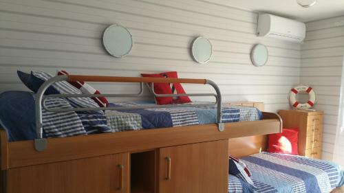 Apartamento �tico Con Piscina Y Barbacoa