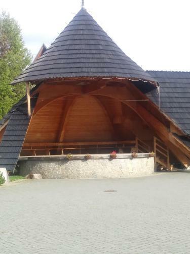 Widokowy Apartament "b�r"