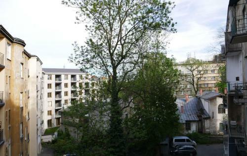 Tenement Apartment 90m2 City Center