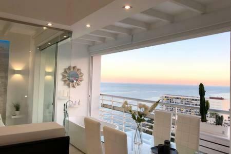 Loft Del Mar - Charming Luxury Apartment At La Roca