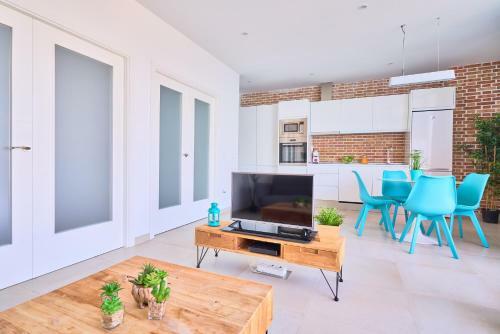 Balc�n Al Mar Apartment Direct Access To The Beach