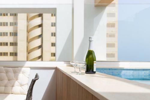 Terraza Del Mar: Apartamento Con Terraza Y Piscina
