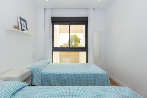 Terraza Del Mar: Apartamento Con Terraza Y Piscina