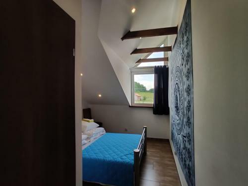 Hostal O?rodek Agroturystyczny Przystanek Ko?ski Dw�r