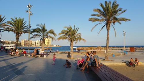 Apartamento Homely Appartment Playa Acequion
