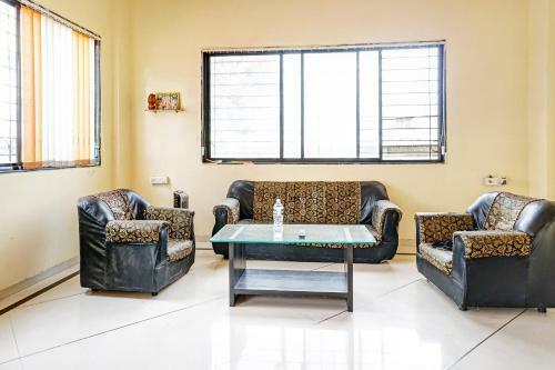 Collection O 81375 Hotel Amruta Deluxe Executive