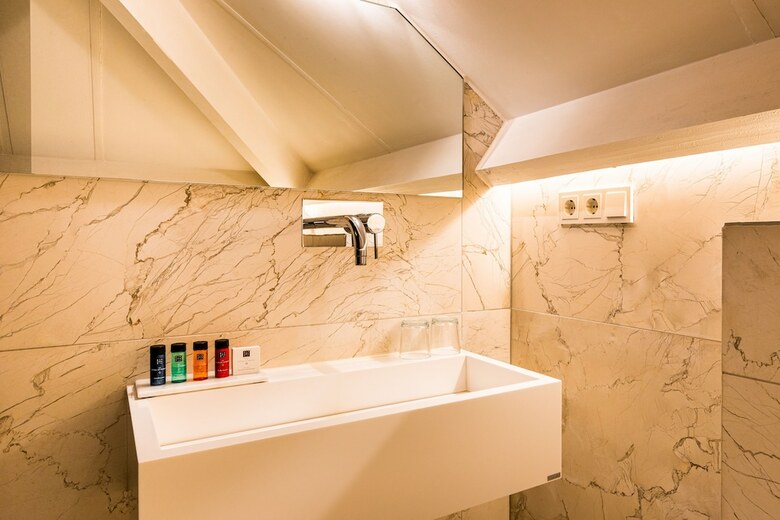 Hotel Hoogenweerth Suites