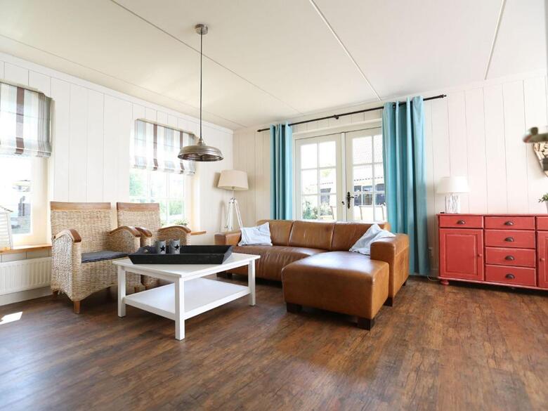 Villa Recreatiepark Wiringherlant12