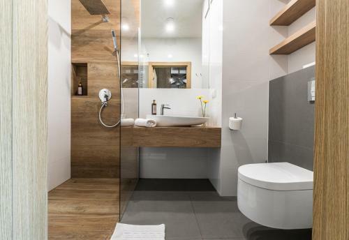 Apartament Targi Z Gara?em I Si?owni?