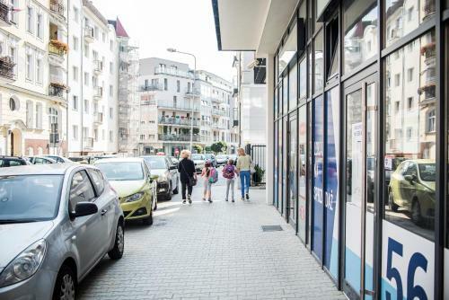 Apartament Targi Z Gara?em I Si?owni?