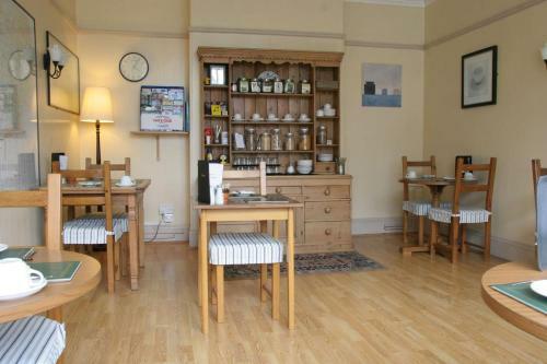 Hostal Wedgewood House