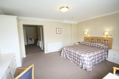 Dalmeny Hotel