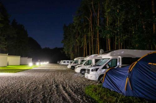 Kameralne Domki Camp4u Z Saun?