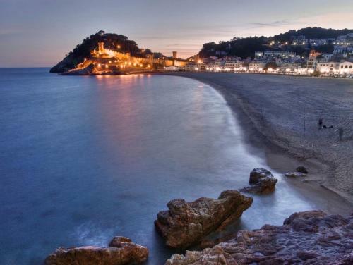Lets Holidays Apartment Tossa Near Beach 2