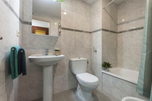 Lets Holidays Apartment Tossa Near Beach 2
