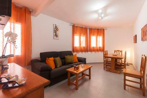 Lets Holidays Apartment Tossa Near Beach 2