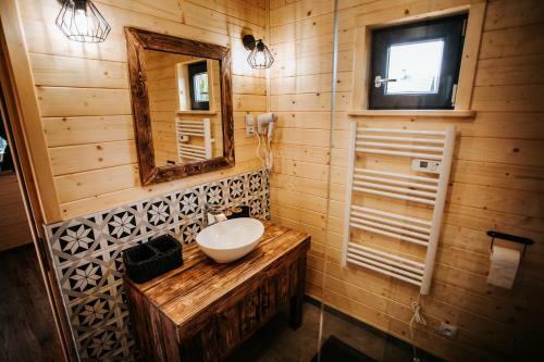 Lodge Darosz�wka - Noclegi Z Widokiem Solina