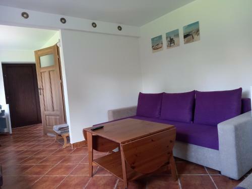 Apartamento Mieszkanie Br?zowe