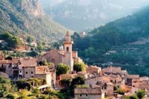Family House For 6 People In Valldemossa