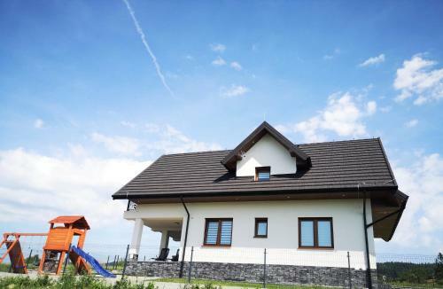 Domek W G�rach I Nad Jeziorem Czorszty?skim