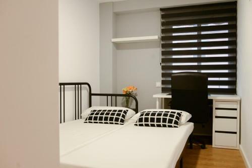 Apartamento Piso En La Ciudad De Artes