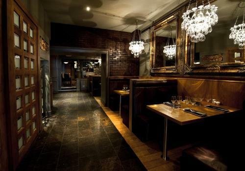 The Crown Hotel