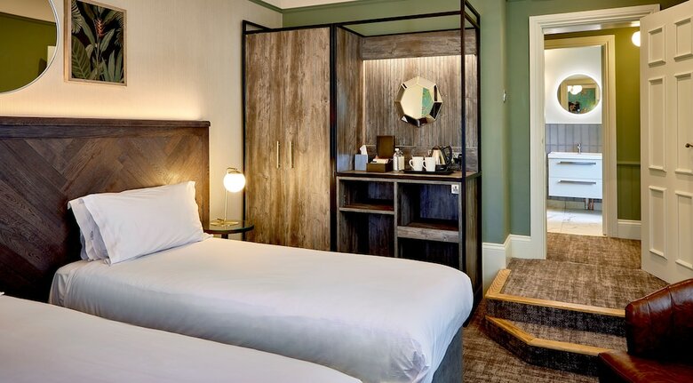 Alderley Edge Hotel