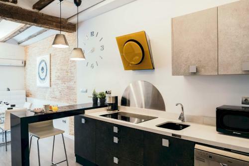 Apartamento Cathedral Modern 2br, 1ba, Wifi, Ac, Balcony