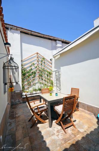 Casita En El Caba�al Con Patio