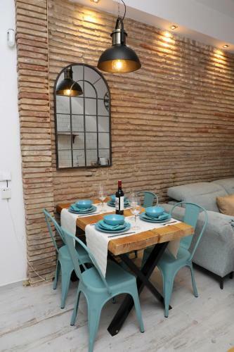 Vintage Loft Apartment Beach, Private Terrace Wifi