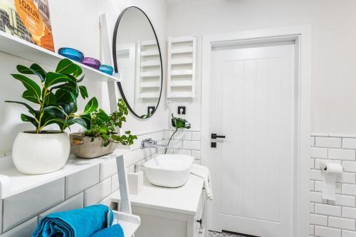 Uroczy Apartament ?azienna 5/4