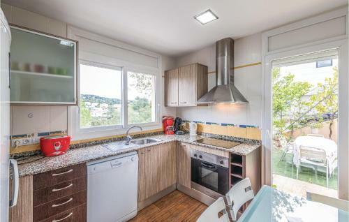 Two-bedroom Holiday Home In Vidreres
