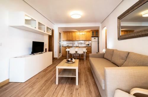 Lovely Apartment Near The Beach