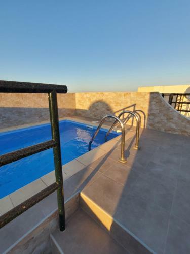 Apartamento �tico D�plex En Primera L�nea Con Piscina Privada!