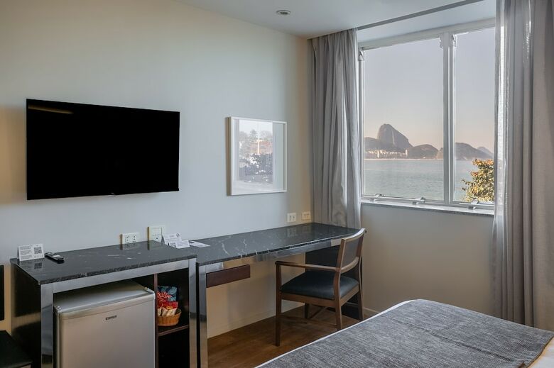 Orla Copacabana Hotel
