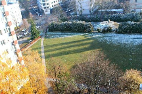 Apartment On10th Floor Near Old Town
