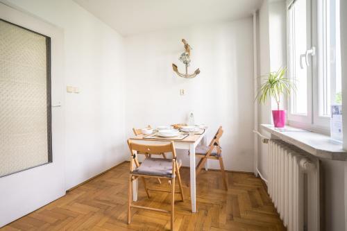 Apartamento Oomph Warsaw Central 3-bedroom Flat