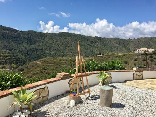 Casira, Ruime Villa & 2 Studio's - 8 Personen