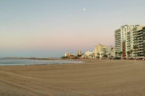 Apartamento Piso Junto Al Mar - Playa A 2 Minutos