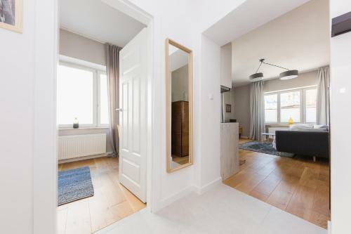 Apartamento Shortstaypoland ?rodkowa