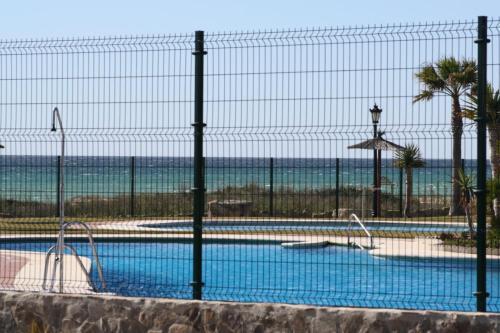 Apartamento Urbanizaci�n Almadraba Playa