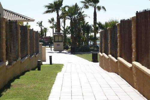 Apartamento Urbanizaci�n Almadraba Playa