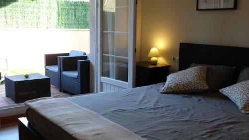Apartamento Con Terraza Y Jard�n En Bakio