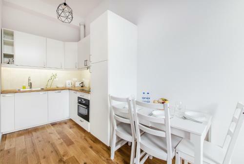 Smart Rental Management Stanislaw Worcell Apartments
